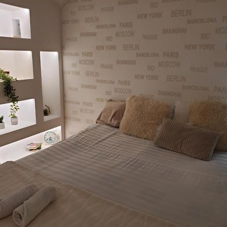 Sleep And Drive White Apartamento Sarajevo Exterior foto